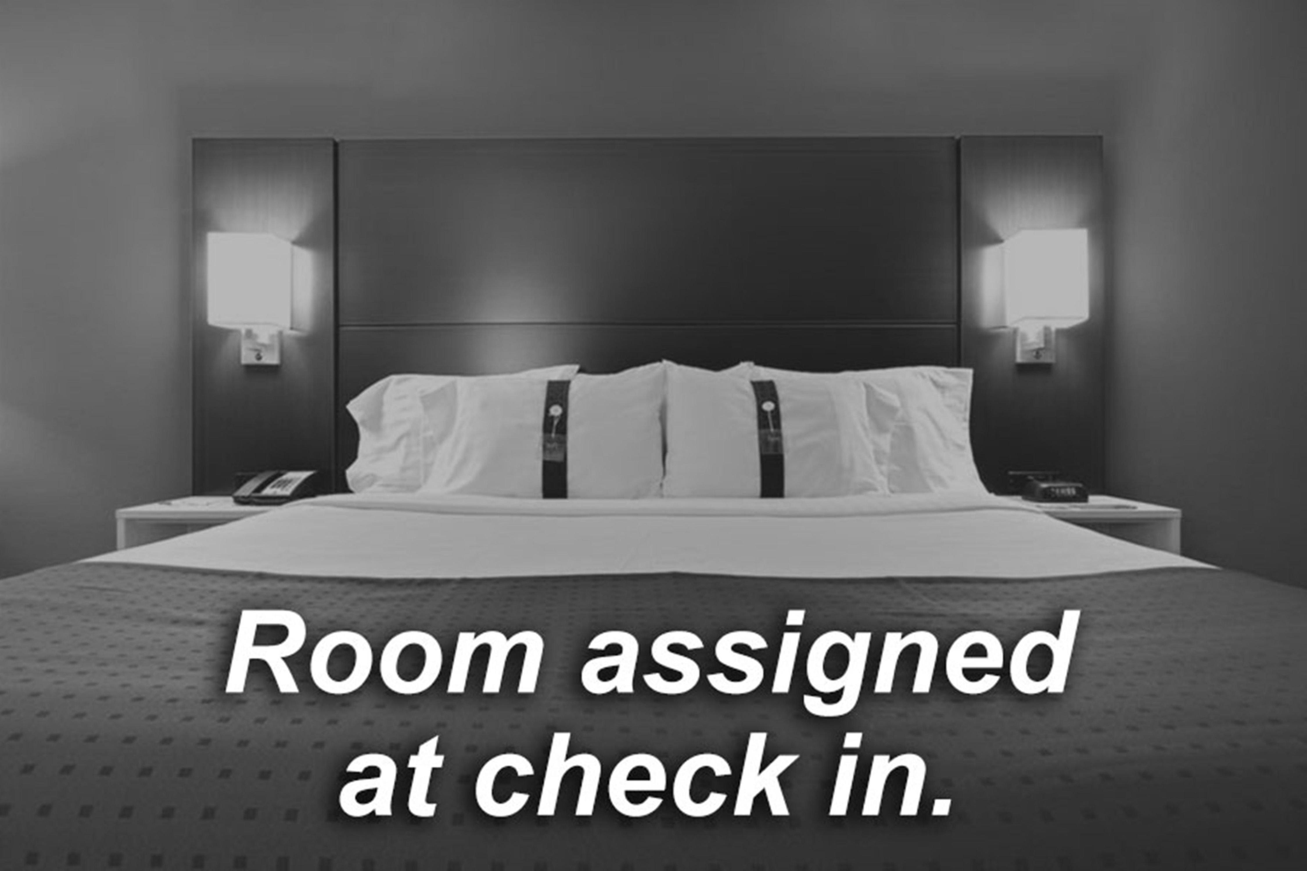 Holiday Inn Express Hotel & Suites Chanhassen By Ihg Экстерьер фото