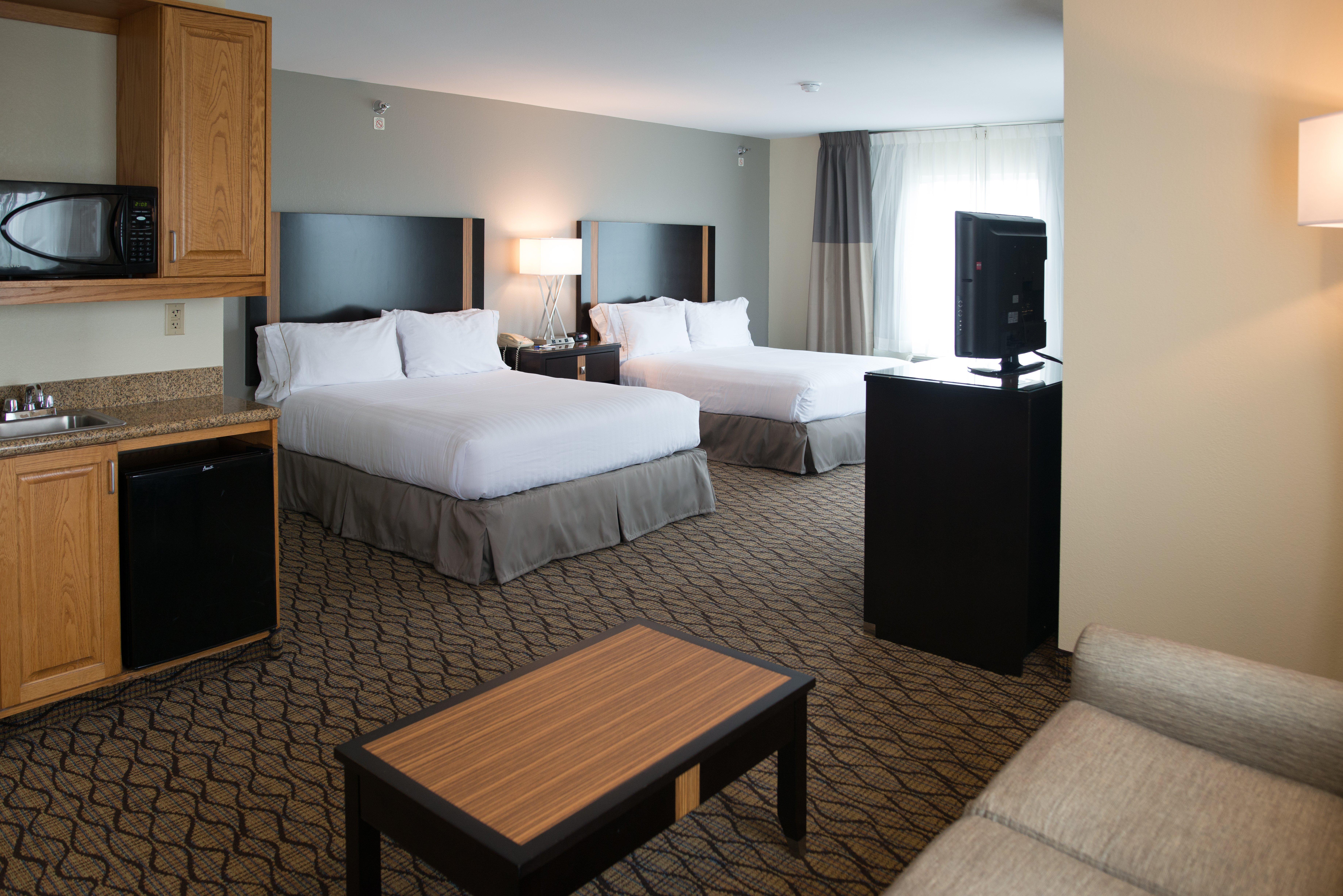 Holiday Inn Express Hotel & Suites Chanhassen By Ihg Экстерьер фото